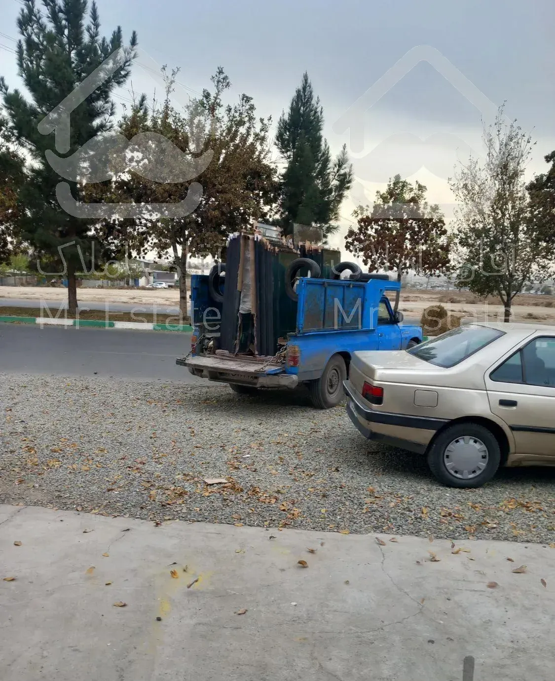 نصاب پنجره دوجدا ره پی وی سی