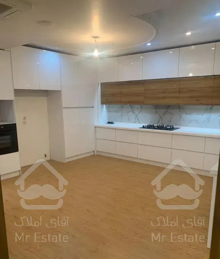 فرمانیه ۱۸۰ متر