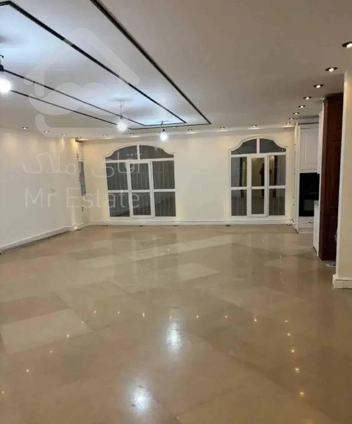 ۱۰۳متـر *  ساختمان ۲ساله * طبقه ۴ روبه آفتاب