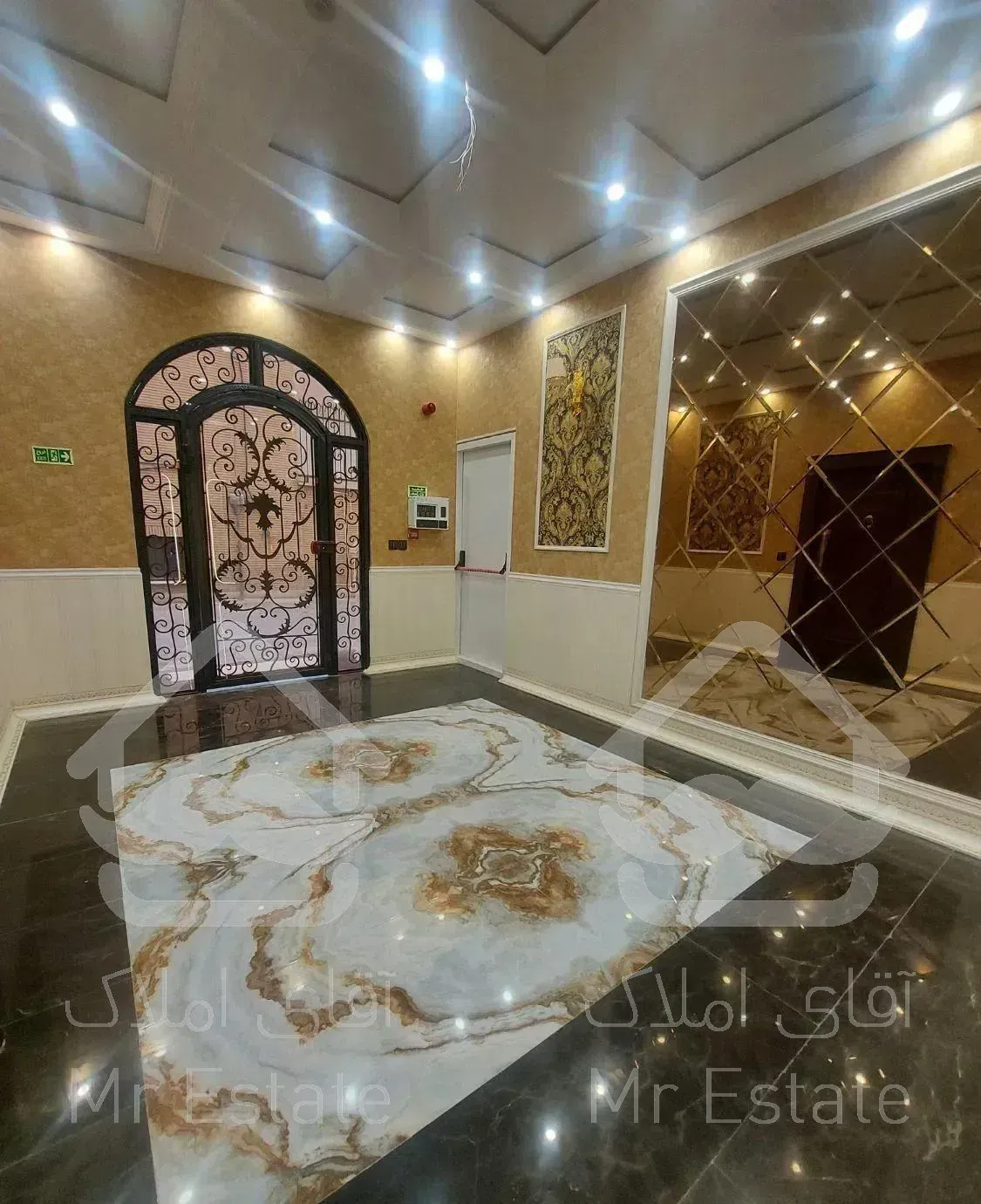 سهروردی شمالی/کلید نخورده          145مترخوش نقشه