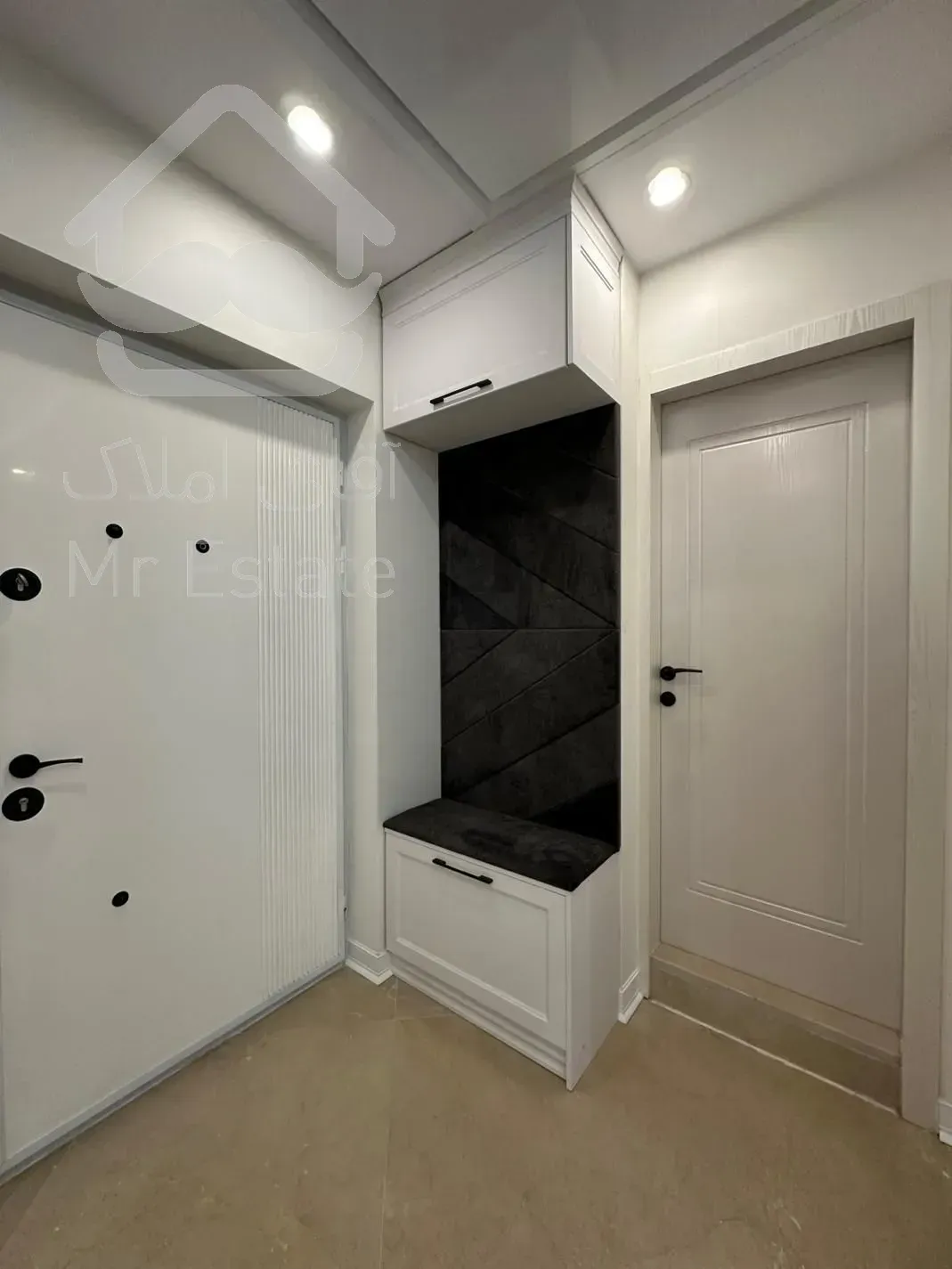 105متر/دو خواب/۴باغ شرقی/غرق نور