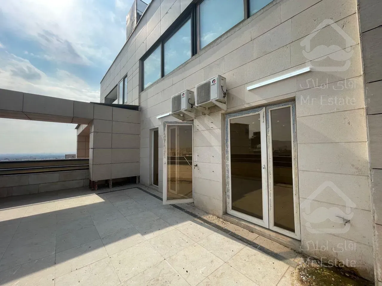 اپارتمان۴۰۰مترق ۴خواب مستر