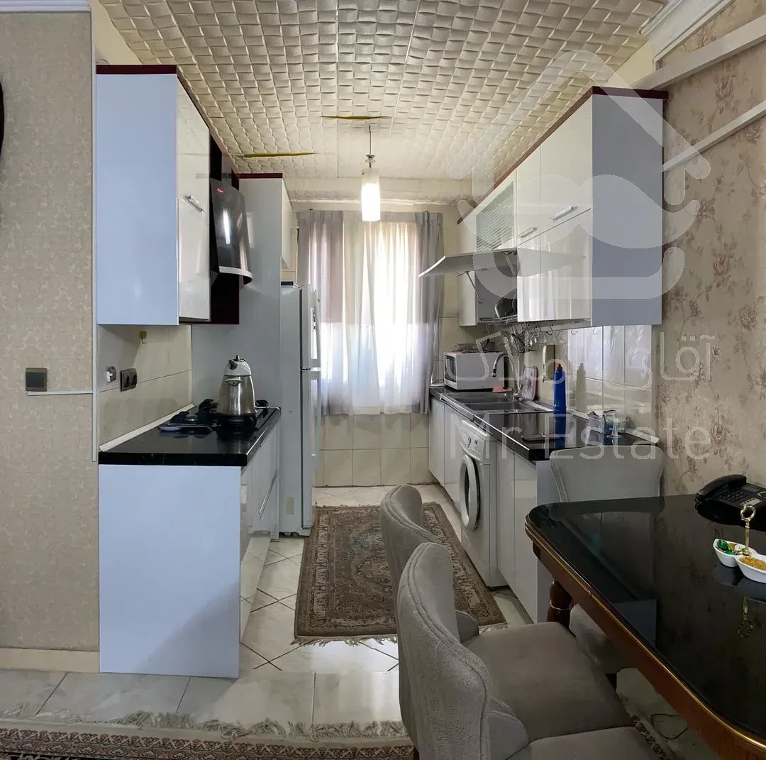 فرصت استثنایی فروش واحدی بی‌نقص با ویو پارک و امکانات کامل