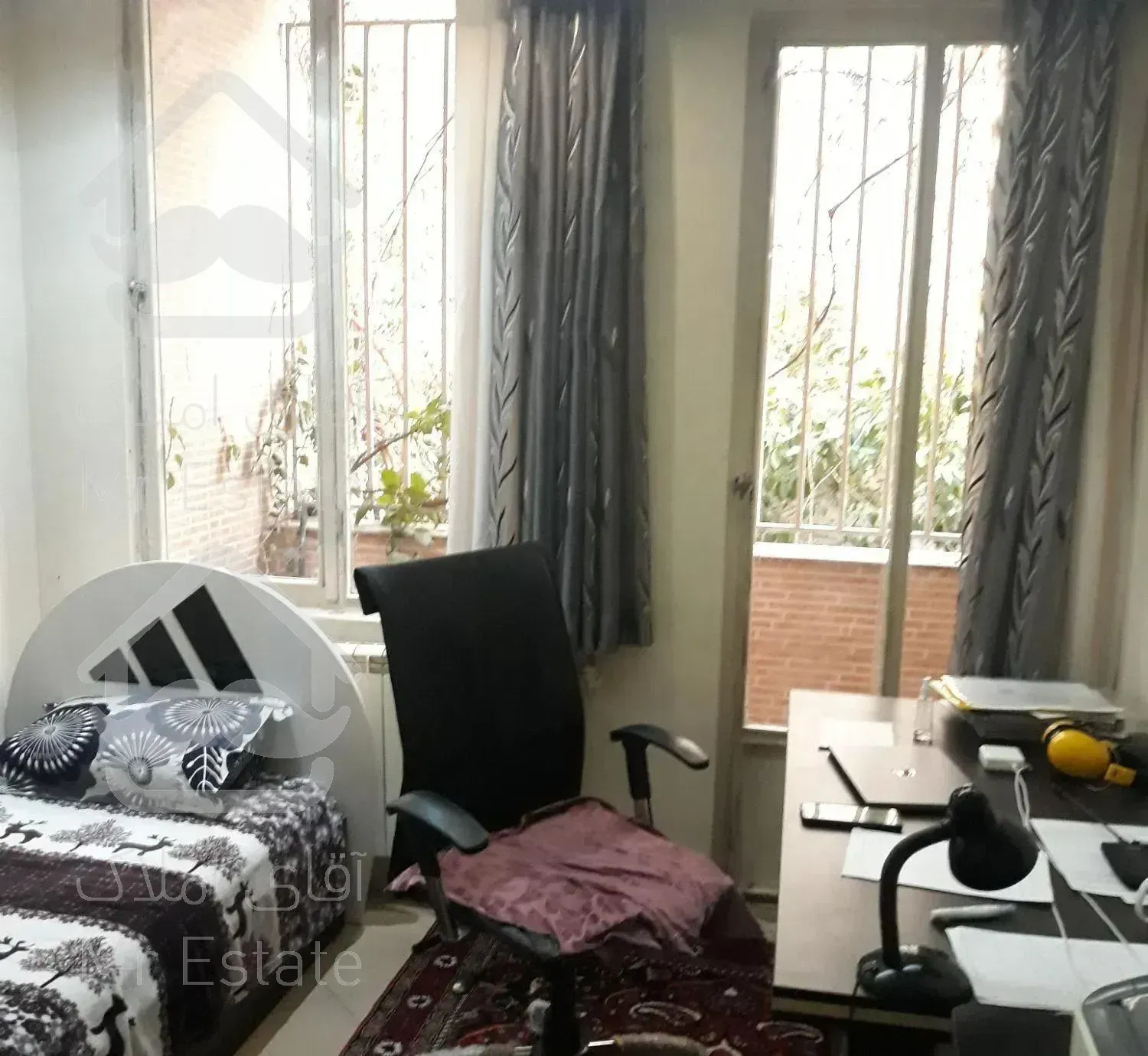 *۱۲۰متر تکواحدی گلها*