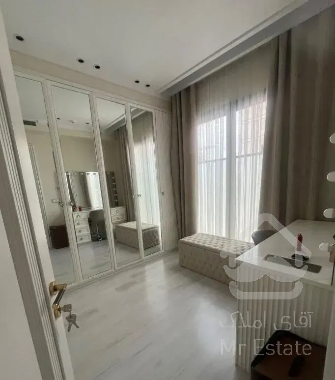 ۱۰۸متر/واحد لوکس در شهرک غرب/۲پارکینگ سندی