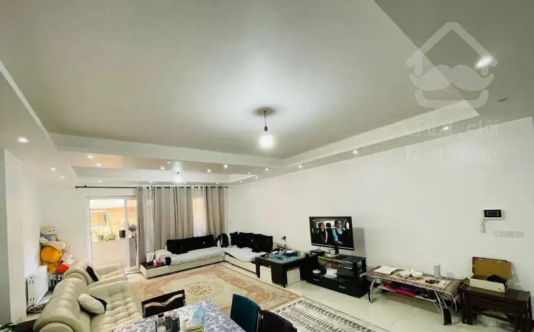 ۱۴۰متر/سه خواب/خوش نقشه/کارمندان