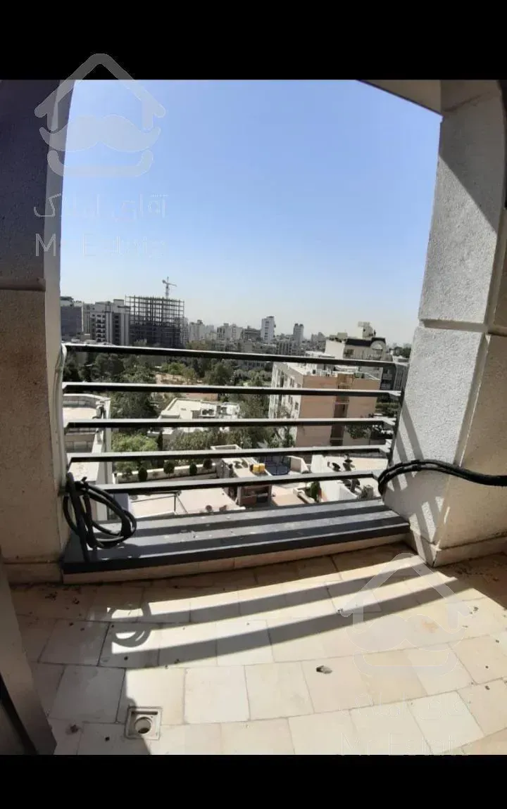 رهن و اجاره آپارتمان ۲۰۰متری در فرمانیه