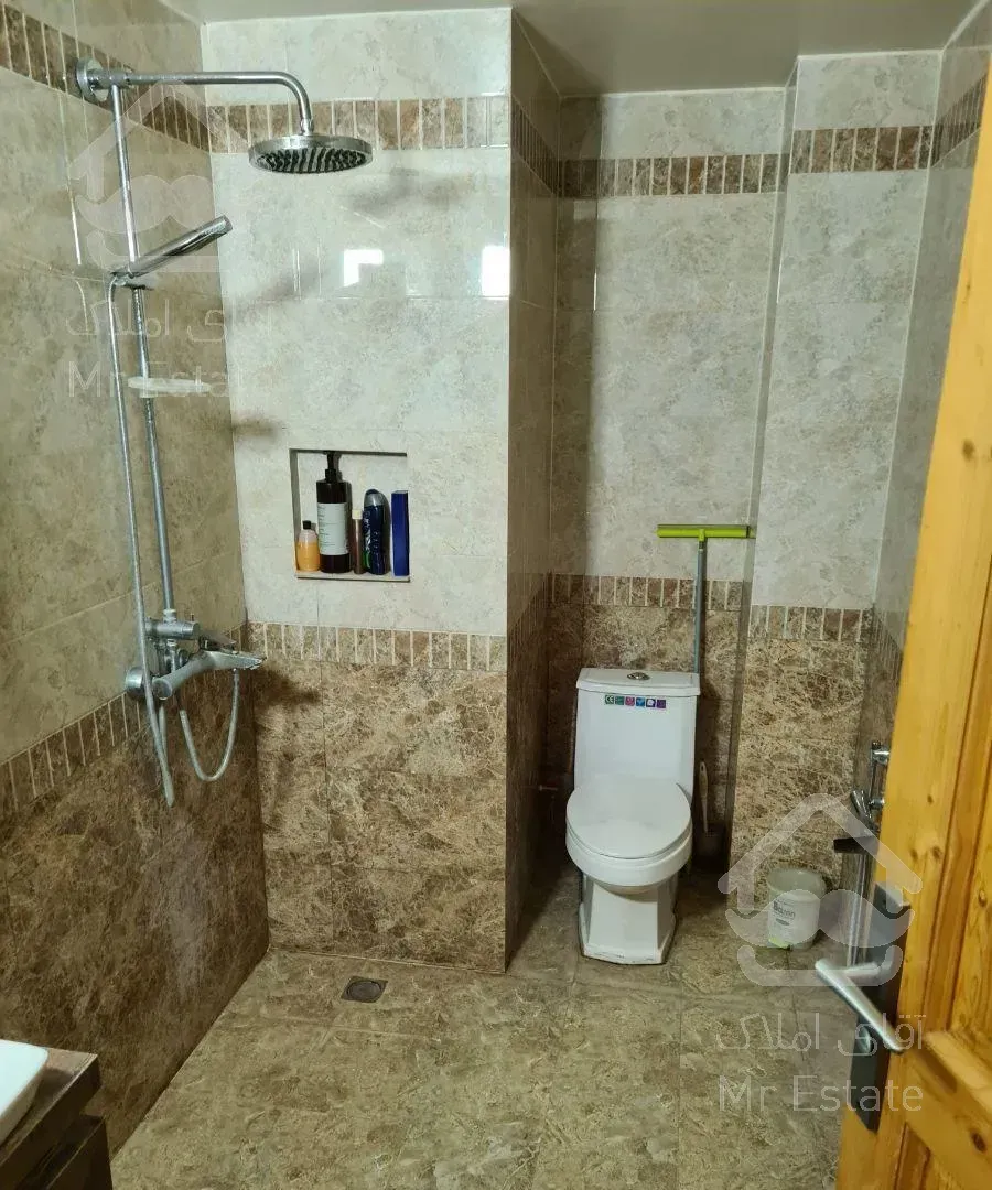 شهرآرا ۱۶۵ متر تک واحد طبقه اول نزدیک پارک