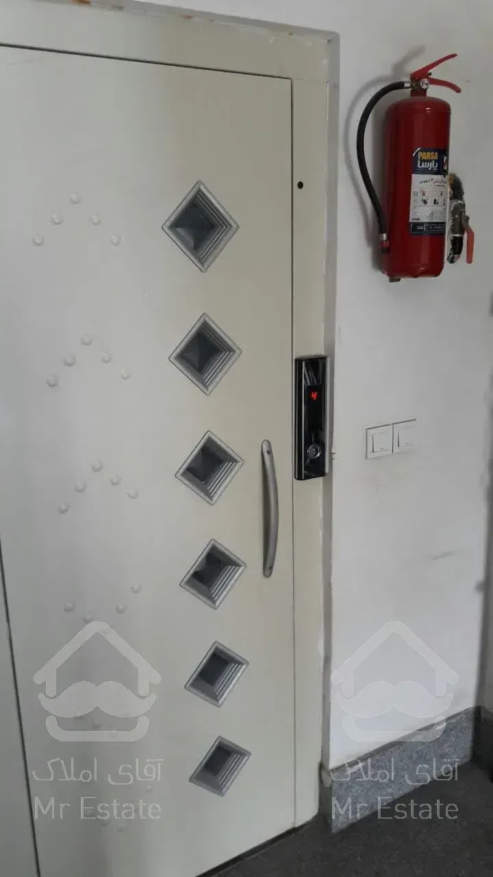 آپارتمان تکواحد واقع در کوی امیرالمومنین