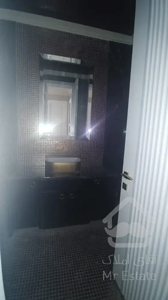 فروش 135 متر مسکونی پاسداران