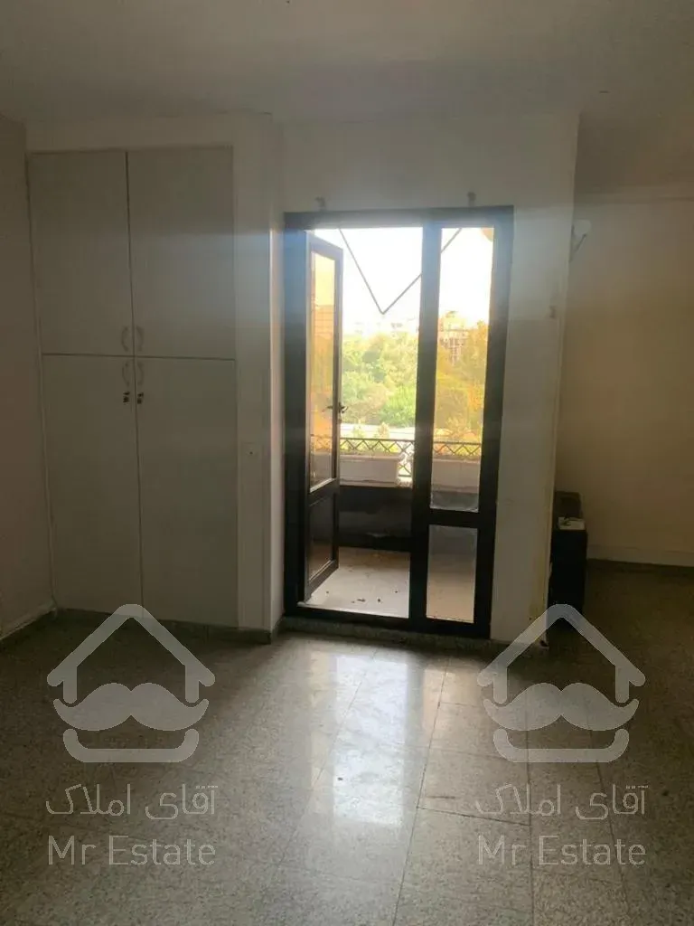 ۱۲۰ متر آپارتمان شریعتی