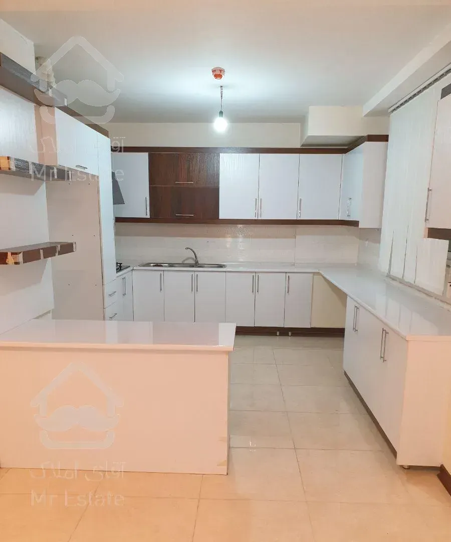 ۸۷ متر سه سال ساخت بلوار مدرس