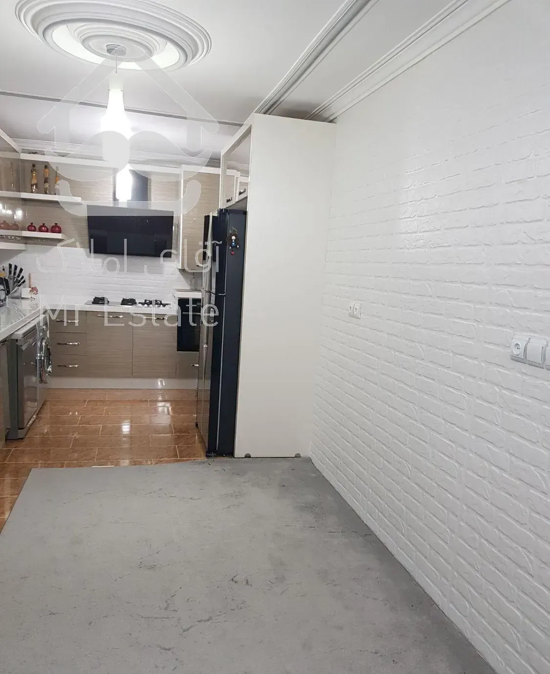 ویلایی بازسازی شده در چهارصد دستگاه