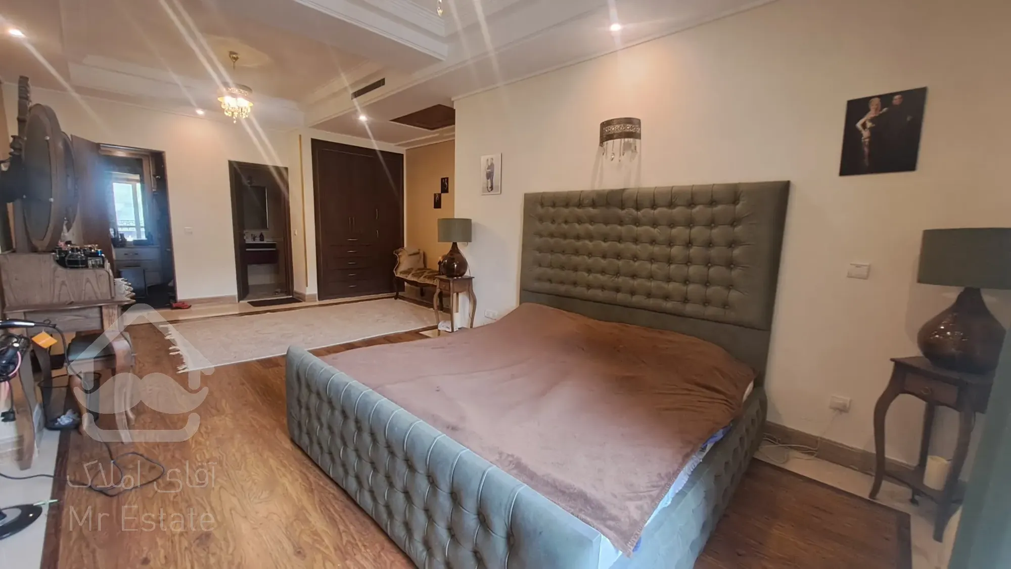 فروش آپارتمان ۳۵۵ متر آجودانیه فول مشاعات