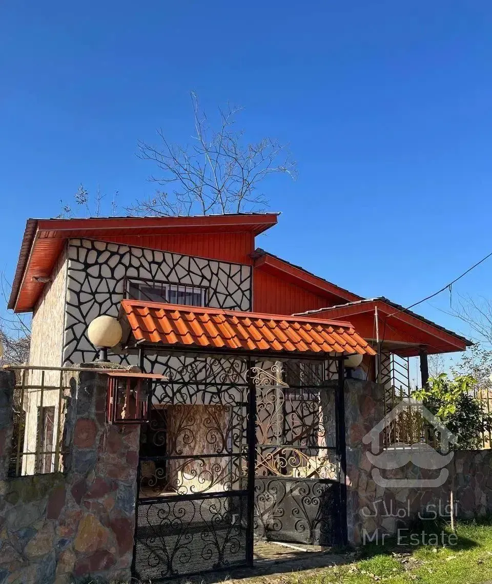 ویلا باغ ۵۰۰متری سه خوابه با انشعابات وپایانکار