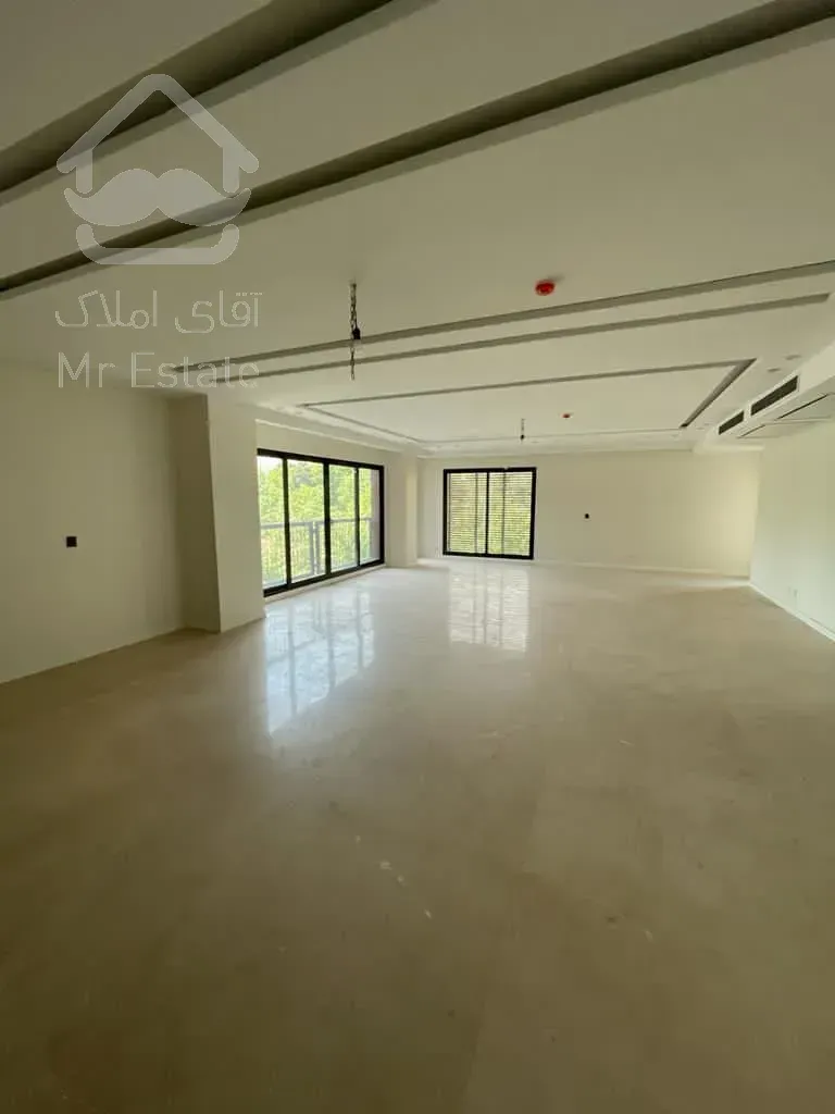 فروش 170 متری پاسداران