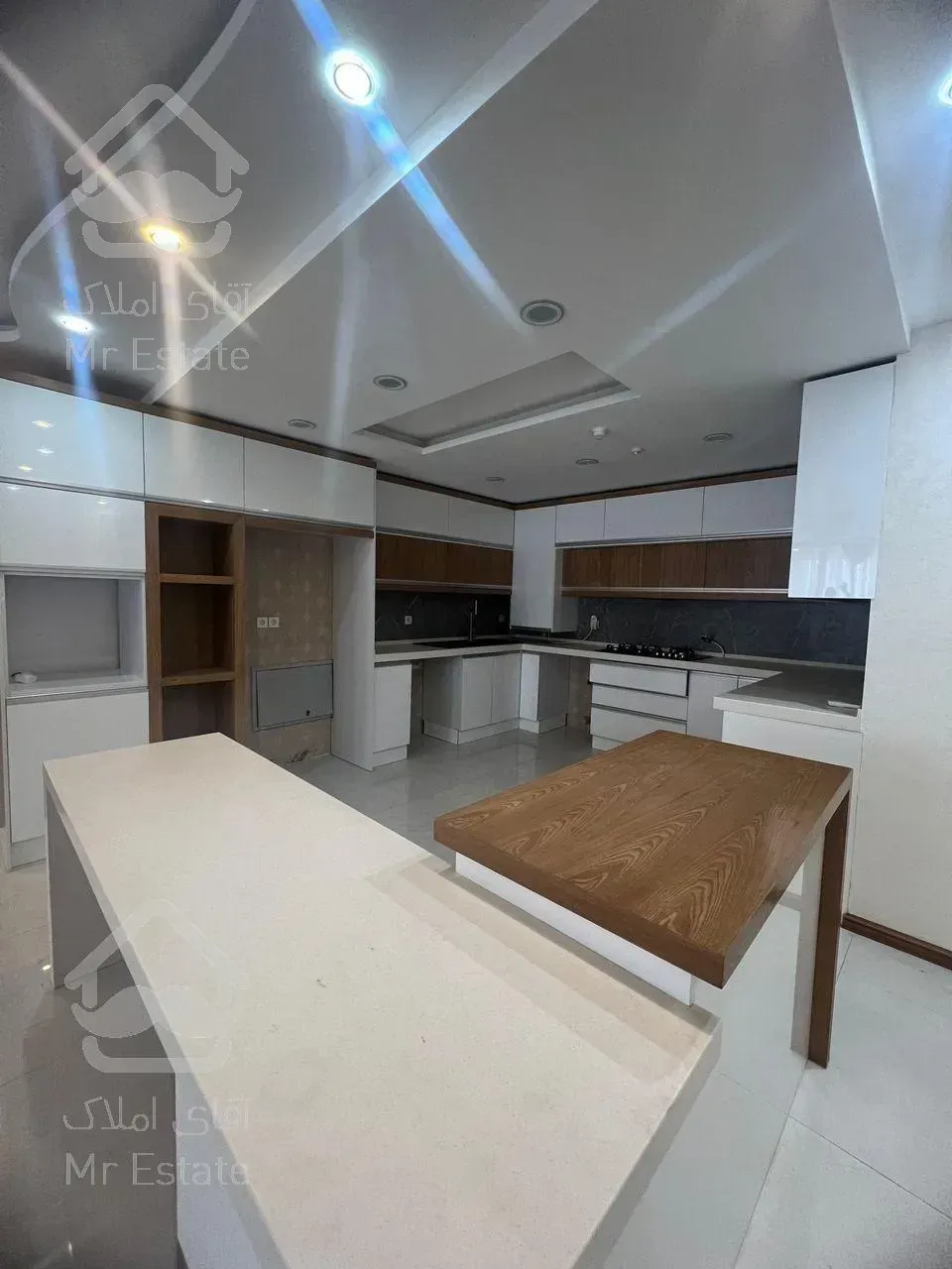 در حد صفر/سالن خوش نقشه/تاپ لوکیشن قدوسی غربی