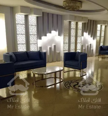 برج مجلل ۶۷ متر