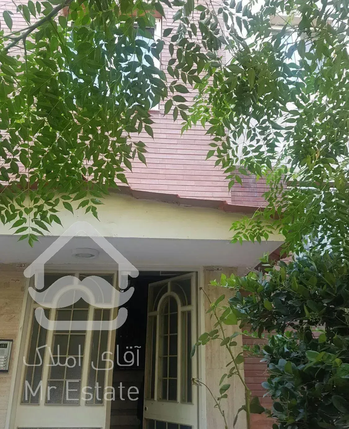 آبشار ۱۱۰ متر به شرط سند تک برگ واحد دوکله