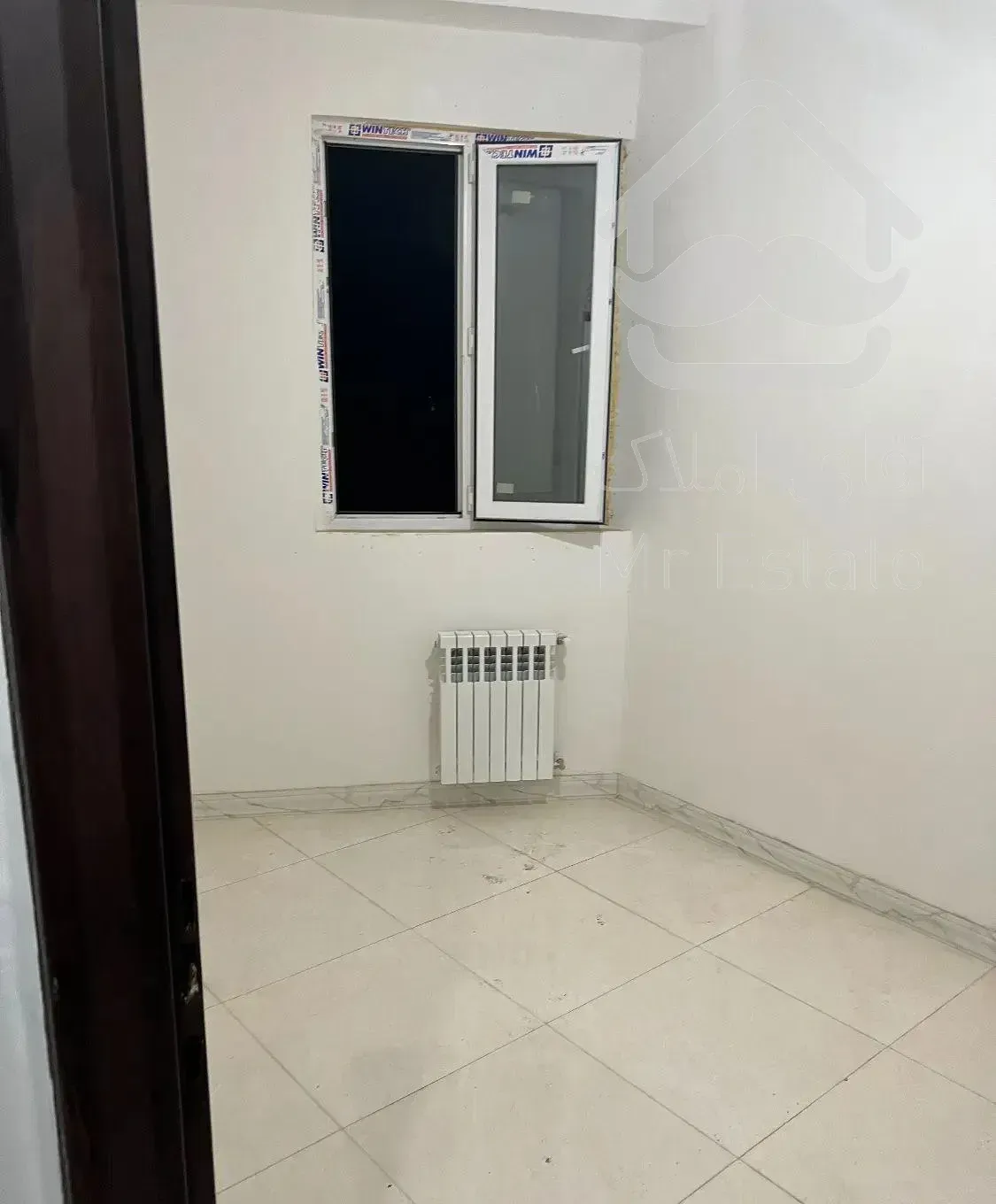 اپارتمان مطهری گذر فرخ ۹۰متری