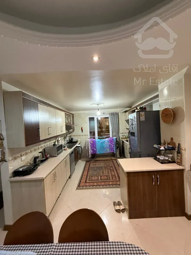 ۸۰متر۲خواب فول نور مستقیم