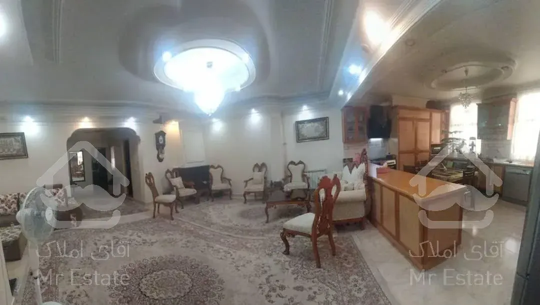 آپارتمان تک واحدی ۱۱۲ متر ۳ خوابه