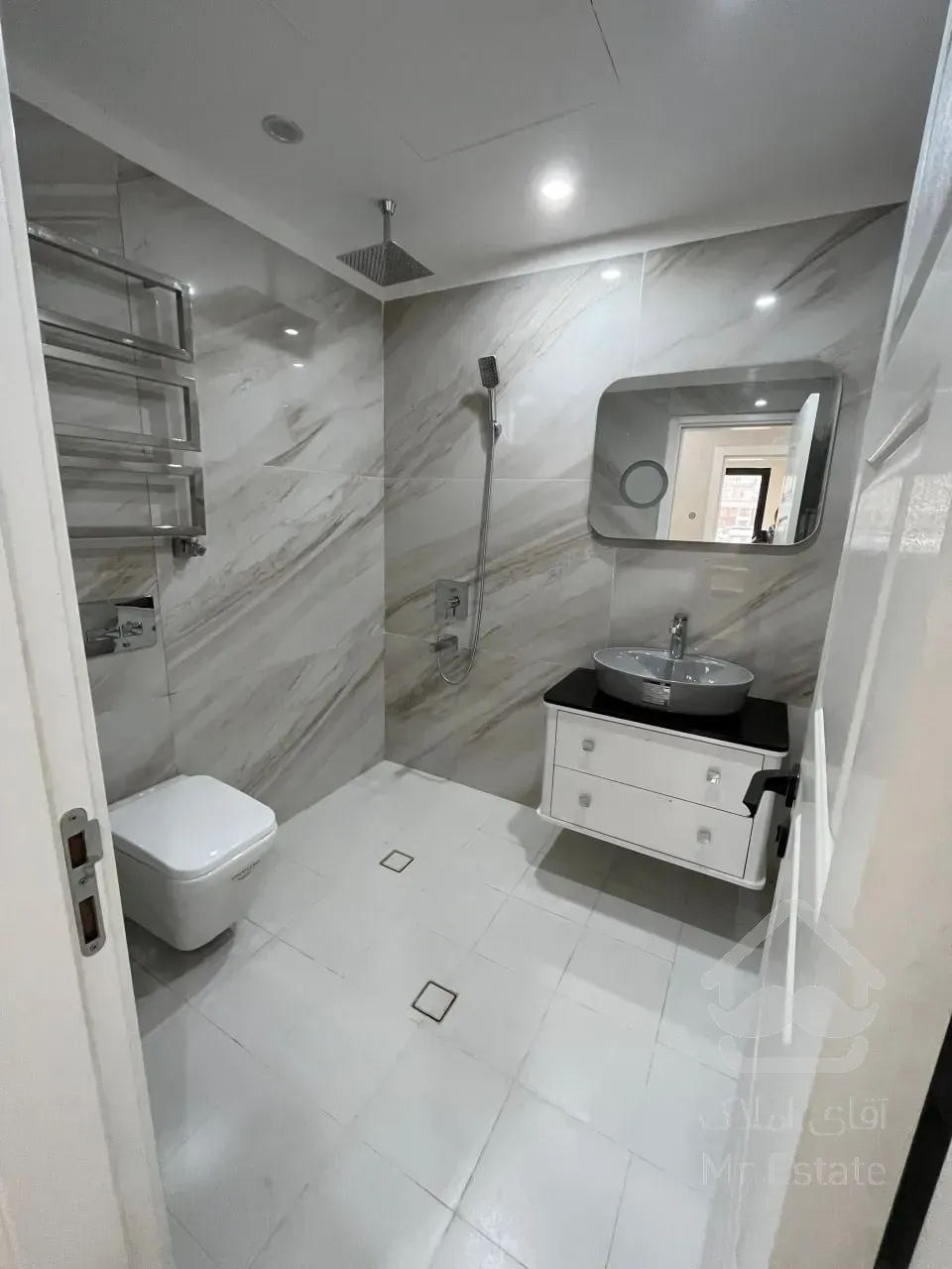 فروش واحد 222متری اکازیون رونیکا پالاس قیطریه