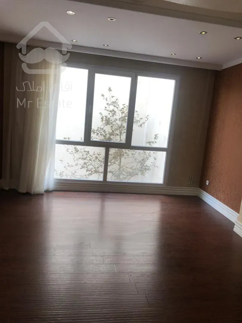 فروش اپارتمان 200 متری زعفرانیه