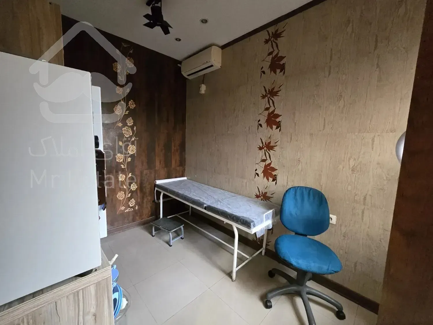 90متر سعادت آباد*ساختمان اداری و پزشکی * تابلوخور