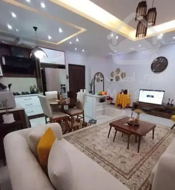 ۶۴ متر ، دو خواب ، فول امکانات ، شهران شمالی