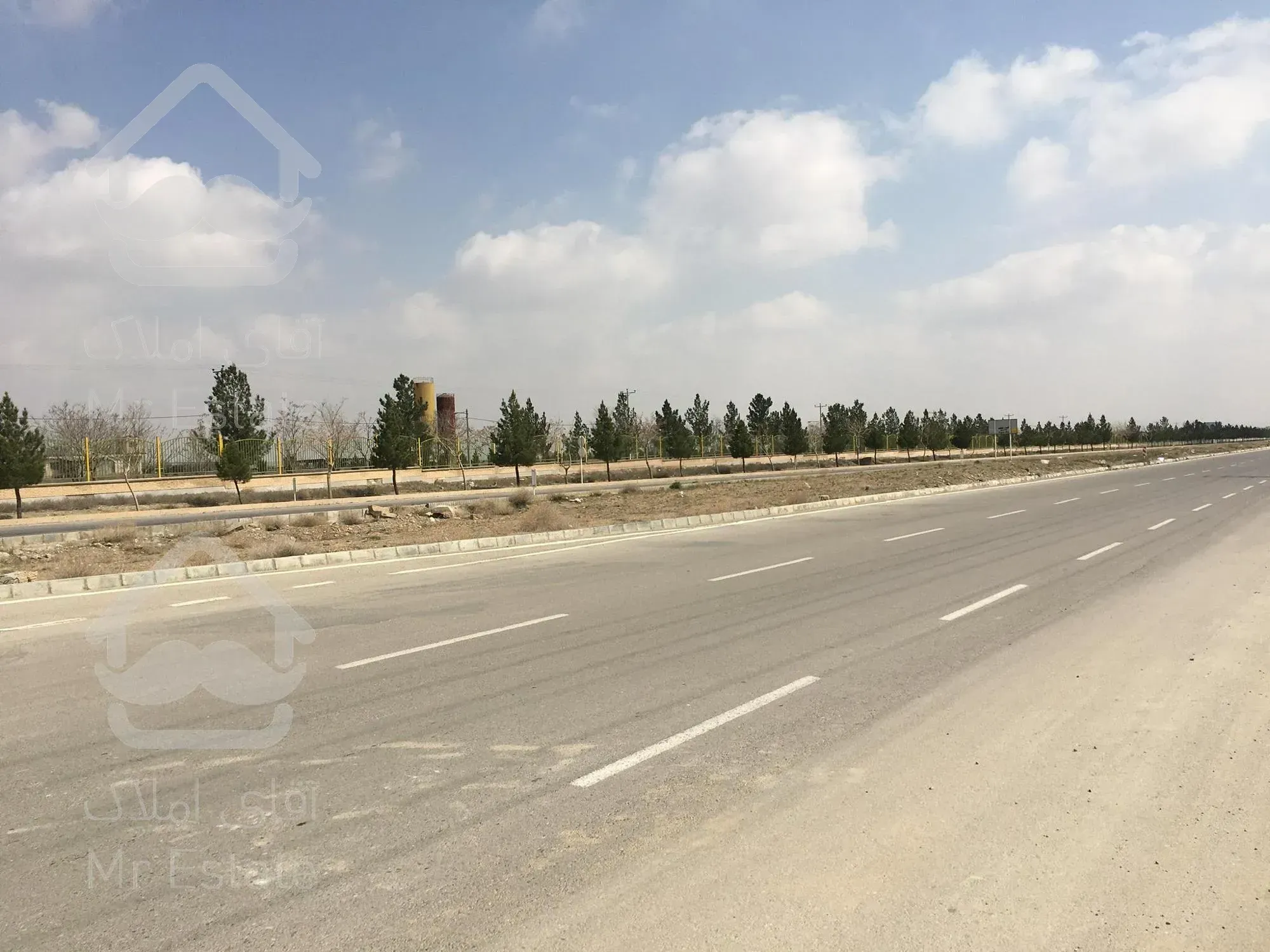 مشهد_زمین ۲۵۰متری _سندملکی { ۱۲ میلیون تومان }