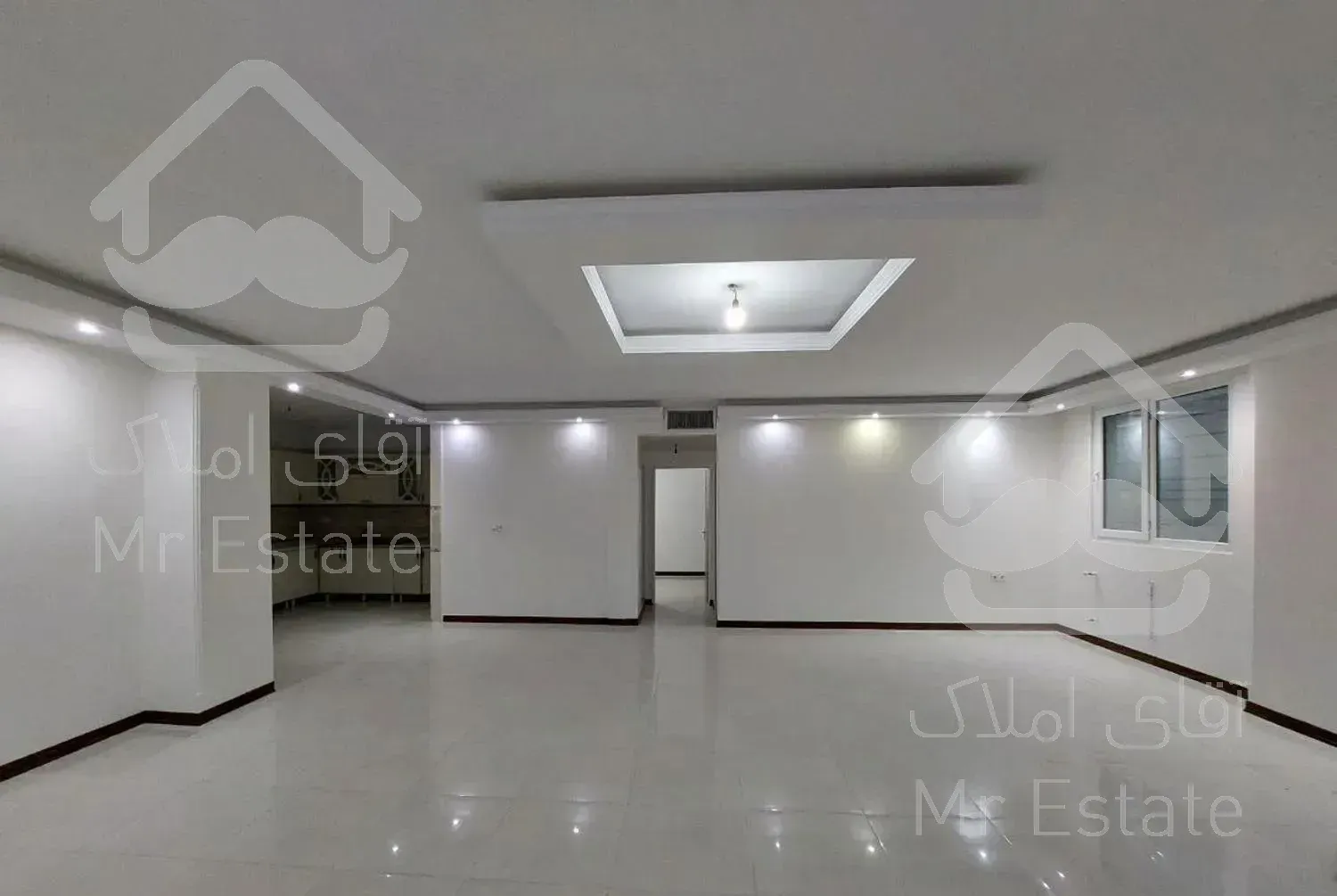 آپارتمان ۱۳۰ متر، ۲ اتاق خواب.  درفلاح مقدم