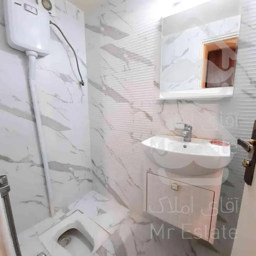 ۶۲متر دو خواب فول امکانات در آیت الله کاشانی