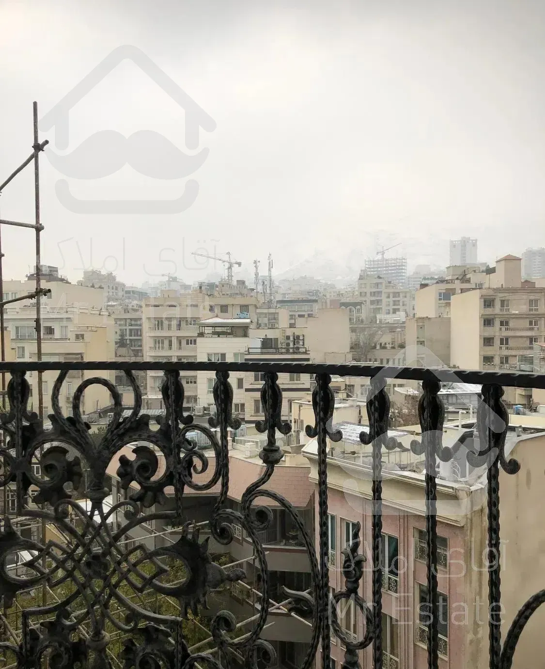 آپارتمان۲۰۰متری۳خواب زعفرانیه برج