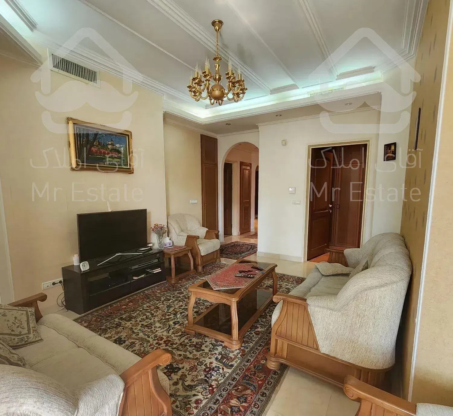 دروس ۲۸۳متر چهار خوابه ۱۴ ساله