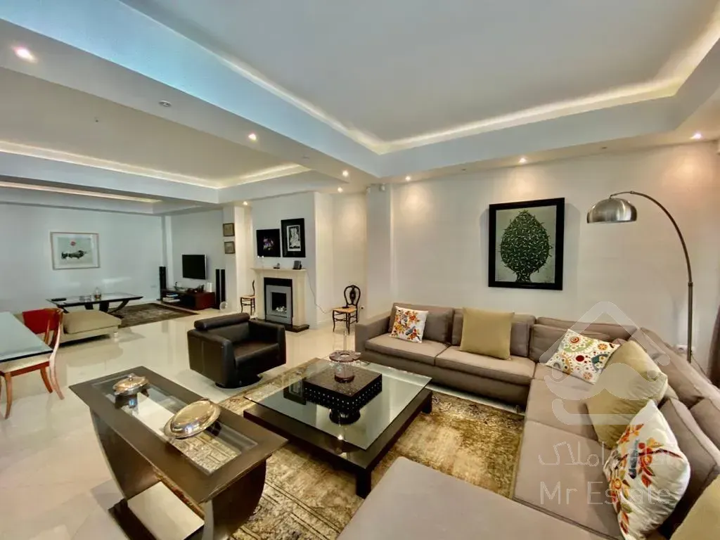 فروش اپارتمان 230 متری زعفرانیه