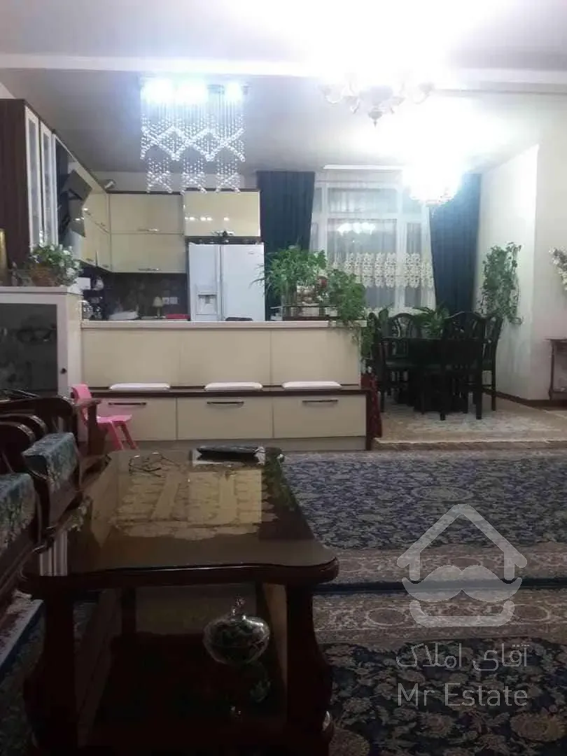 ۱۰۰ متر ، ۲ خوابه ، ۲ پارکینگ ،کاشانی ، اباذر، امکانات هتلینگ