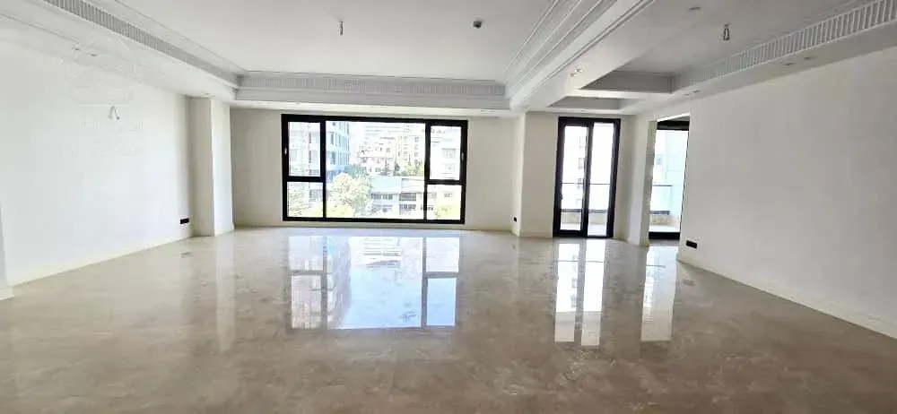 فروش آپارتمان  235متر  نوساز زعفرانیه