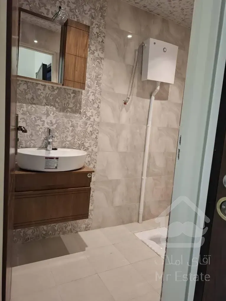 فروش فوری آپارتمان ۱۰۰متری کلید نخورده