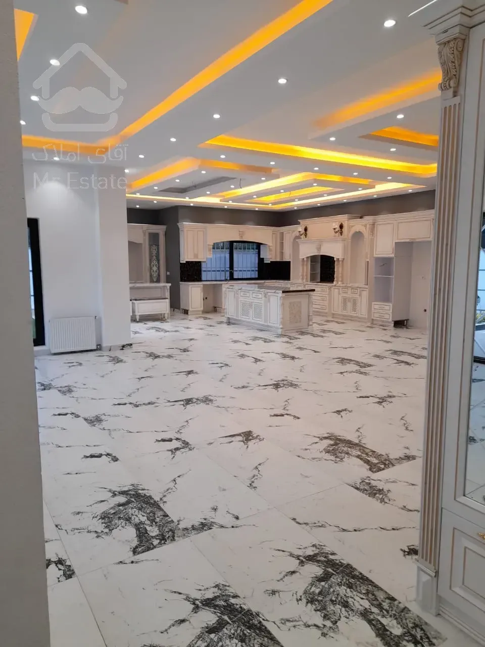 ویلا باغ ۷۰۰متری عالی