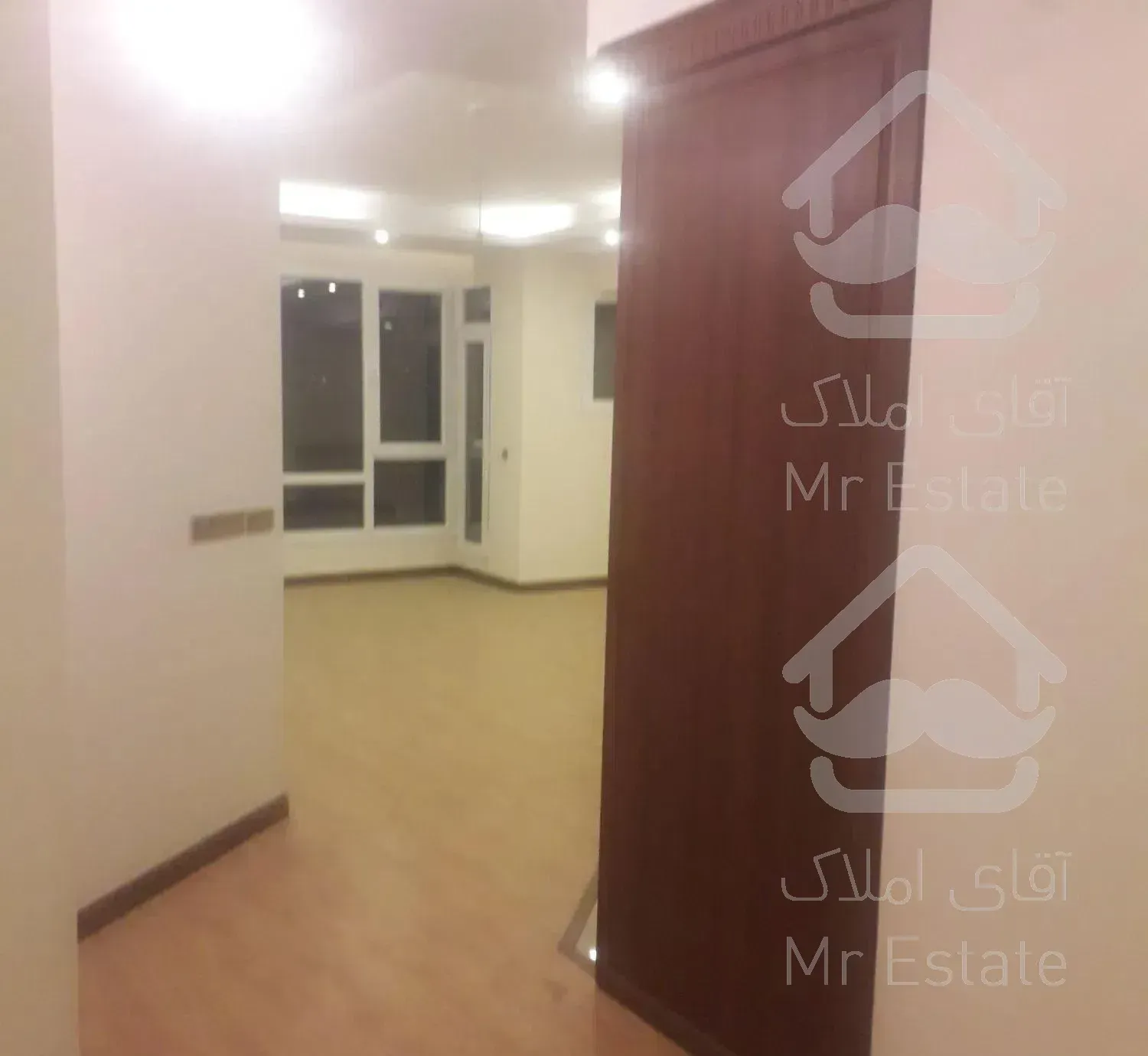 ازگل   ۱۰۶ متر    دو خواب