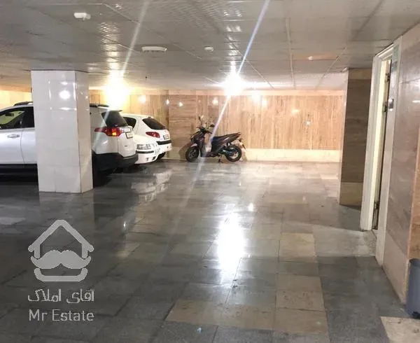 دو خوابه بالکن سر اشپزخانه و نور گیر