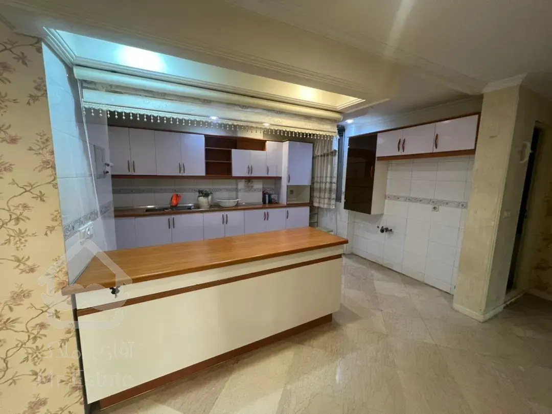 فروش 100 متری دروس