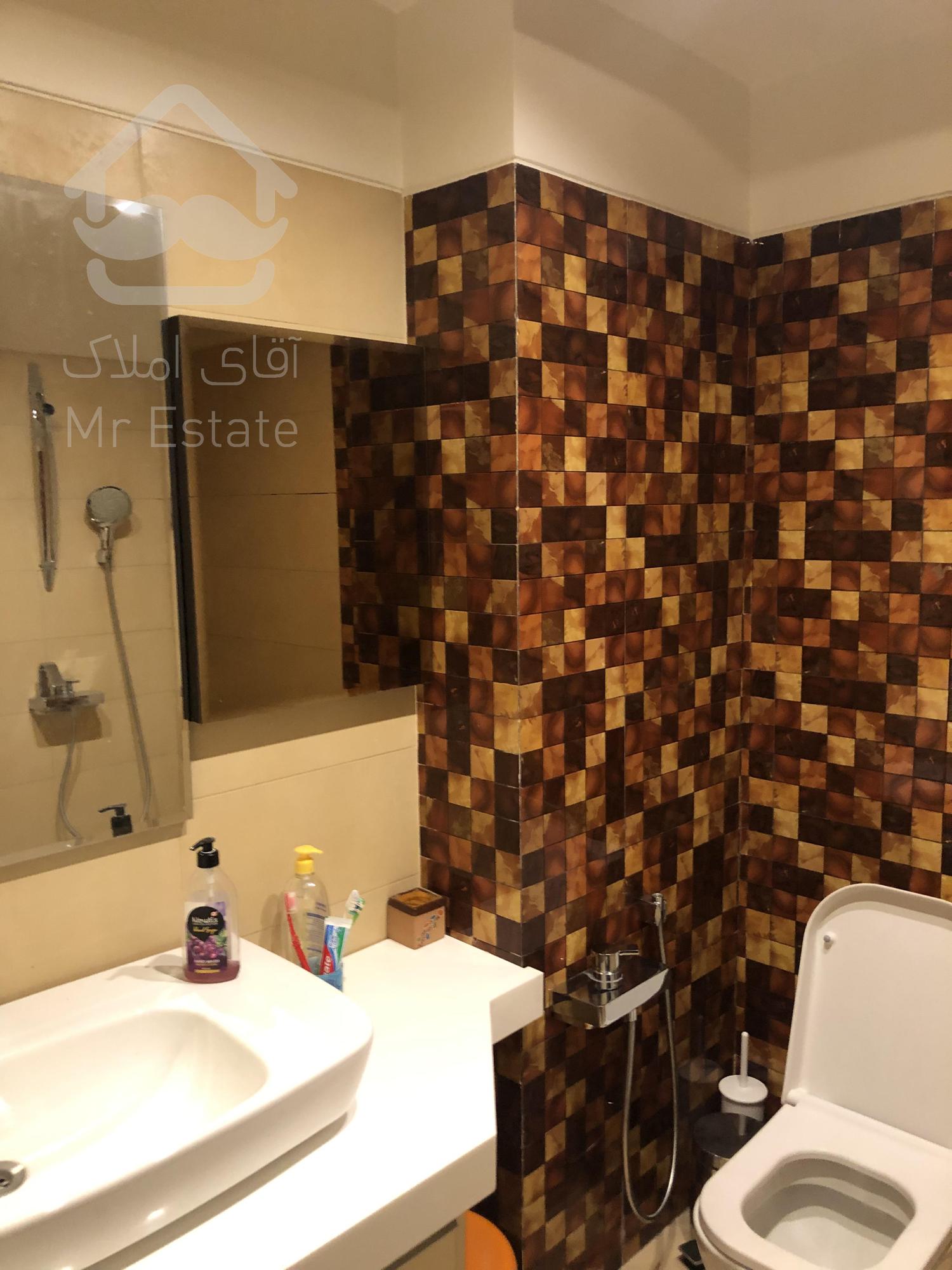 فروش آپارتمان ١٠٣ متری نیاوران