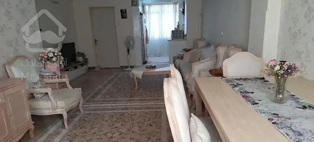 ۶۳ متر بازسازی‌شده با پارکینگ و بالکن سند تک برگ