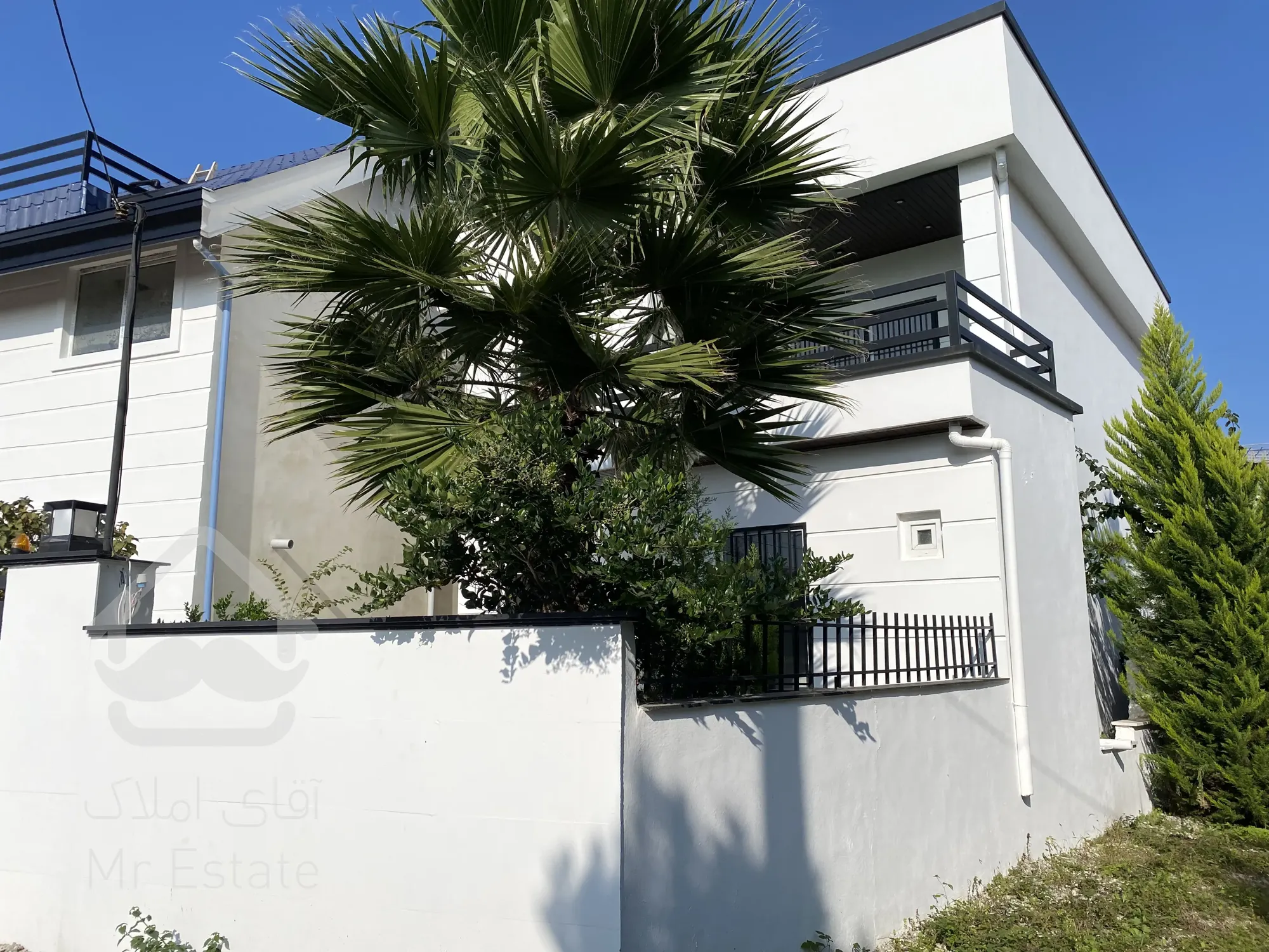 فروش ویلای ۲۰۰ متری نوساز