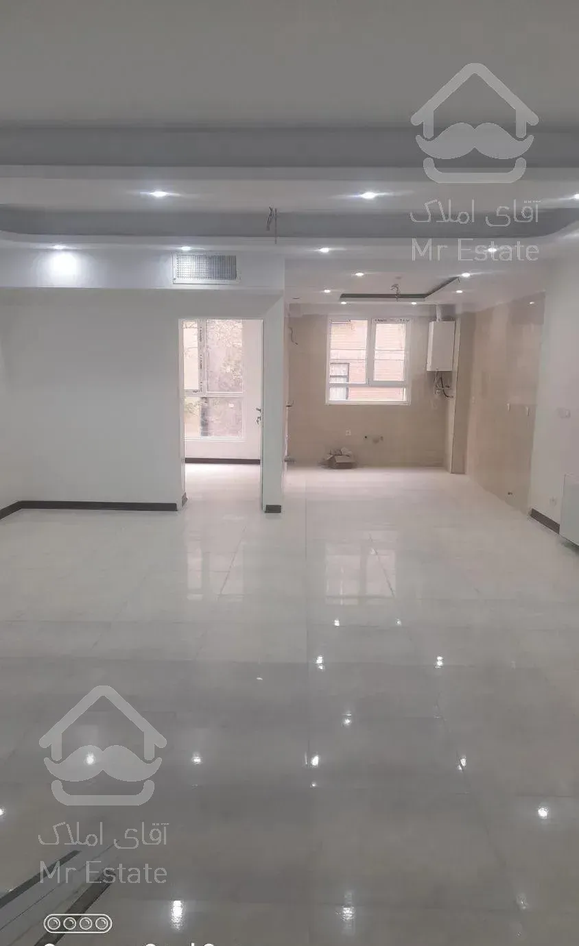 فروش آپارتمان۱۲۰متری(کلیدنخورده)در خیابان استخر