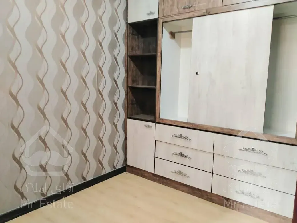 ۷۲متر دوخواب فول امکانات کم سن اشرفی اصفهانی