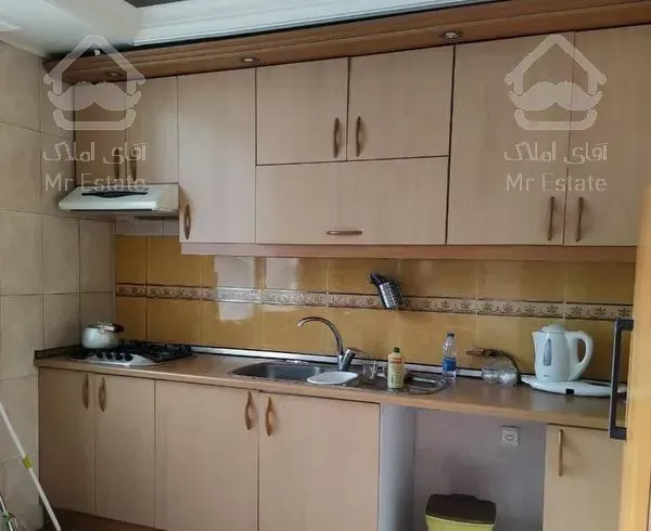 اتاق اداری مبله با تراس و نور