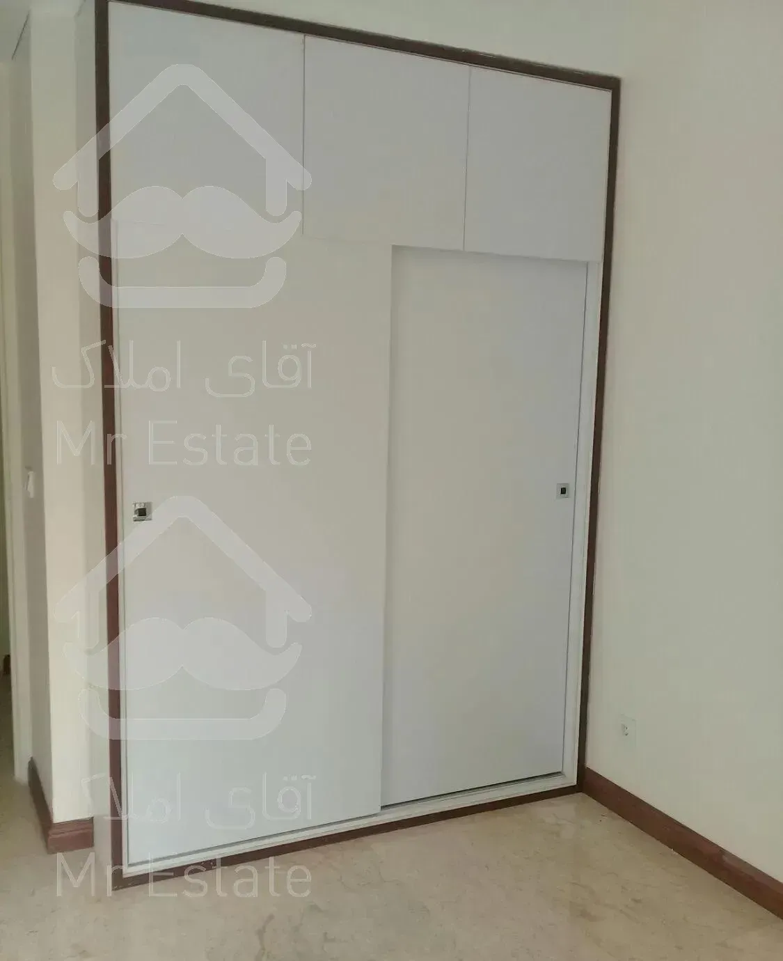 اپارتمان ۱۳۵ متری فروش